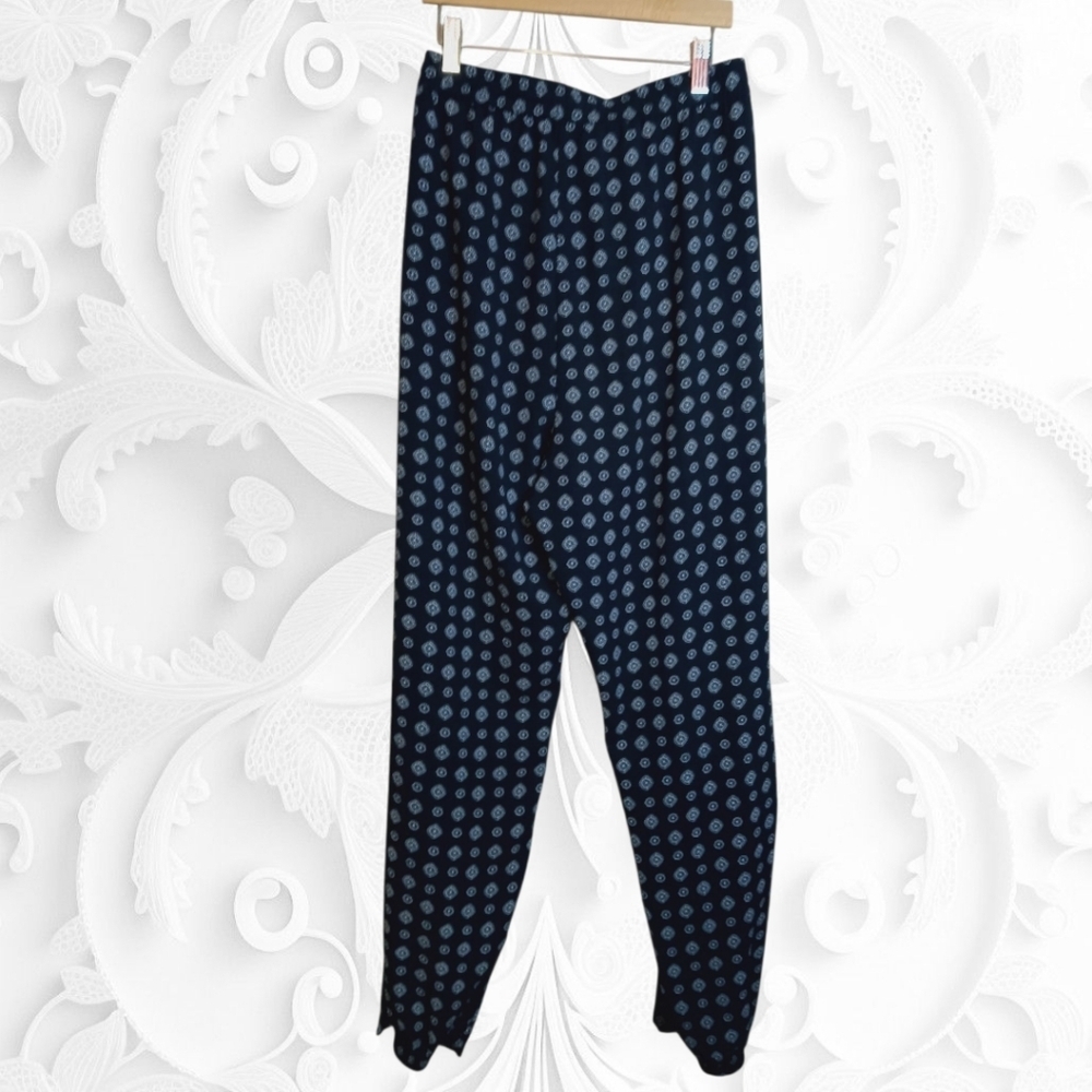 Vince Camuto Navy Blue Pants With White Geometric Shapes